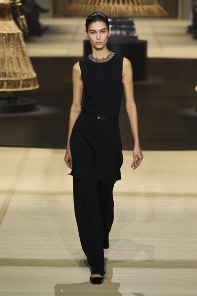 Look 55